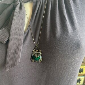 Elegant Green Pendant Necklace